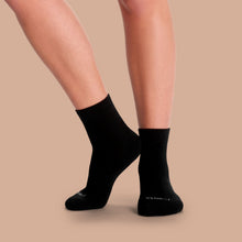 Load image into Gallery viewer, Women's Lightweight Ankle & Quarter Sock 8-Pack