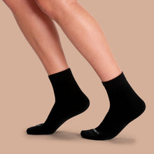 Load image into Gallery viewer, Women's Lightweight Ankle & Quarter Sock 8-Pack
