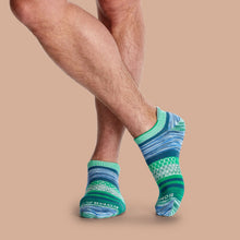 Load image into Gallery viewer, Men's Brush Stripe Ankle Socks