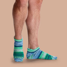 Load image into Gallery viewer, Men's Brush Stripe Ankle Socks