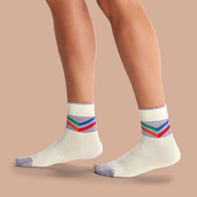 Load image into Gallery viewer, Women's Lightweight Quarter Sock 4-Pack