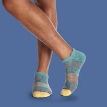 Load image into Gallery viewer, Men's Spring Fling Ankle Socks
