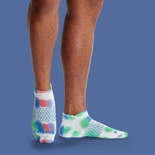 Load image into Gallery viewer, Men's Color Swatch Tie Dye Ankle Socks
