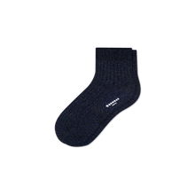 Load image into Gallery viewer, Women's Lightweight Sparkle Ribbed Quarter Socks