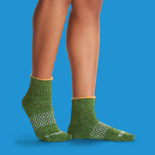 Load image into Gallery viewer, Sesame Street Fuzzy Oscar the Grouch Socks