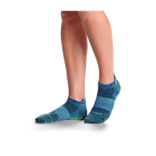 Load image into Gallery viewer, Women's Performance Gripper Ankle Sock 3-Pack