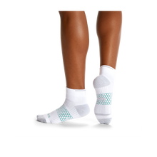 Load image into Gallery viewer, Women's Performance Golf Quarter Socks