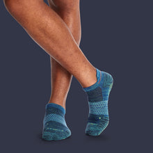 Load image into Gallery viewer, Men's Performance Gripper Ankle Sock 6-Pack
