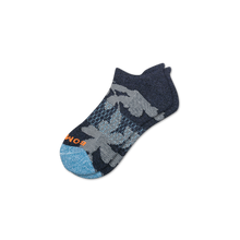 Load image into Gallery viewer, Men's Spring Fling Ankle Socks
