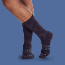 Load image into Gallery viewer, Men's Wild Wear Calf Socks
