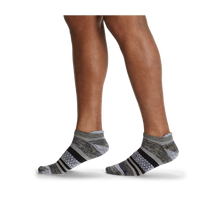 Load image into Gallery viewer, Men's Brush Stripe Ankle Socks

