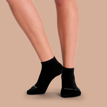 Load image into Gallery viewer, Women's Lightweight Ankle Sock 8-Pack
