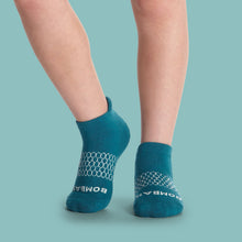 Load image into Gallery viewer, Youth Solids Ankle Sock 4-Pack
