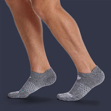 Load image into Gallery viewer, Men's All-Purpose Performance Ankle Socks
