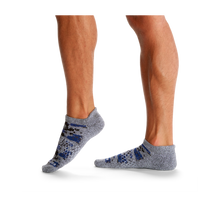 Load image into Gallery viewer, Men's Camo Ankle Socks
