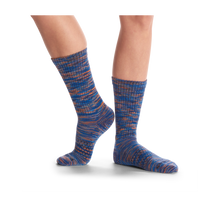 Load image into Gallery viewer, Women's Gripper Calf Socks
