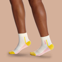 Load image into Gallery viewer, Yara Lightweight Quarter Sock
