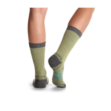 Load image into Gallery viewer, Women's Performance Merino Hiking Calf Socks
