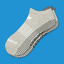 Load image into Gallery viewer, Men's Gripper Ankle Socks
