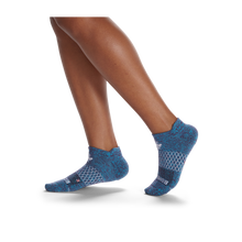 Load image into Gallery viewer, Women's All-Purpose Performance Ankle Sock 3-Pack
