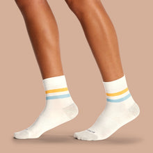 Load image into Gallery viewer, Women's Lightweight Quarter Sock 3-Pack

