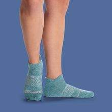 Load image into Gallery viewer, Women's Merino Wool Ankle Sock 4-Pack
