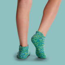 Load image into Gallery viewer, Youth Space Dye Gripper Calf &amp; Ankle Sock 8-Pack
