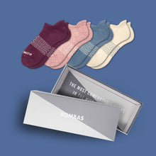 Load image into Gallery viewer, Women's Ankle Sock 4-Pair Gift Box
