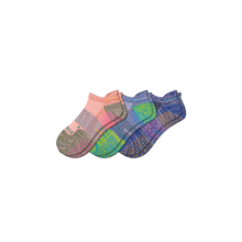 Load image into Gallery viewer, Women's Performance Gripper Ankle Sock 3-Pack
