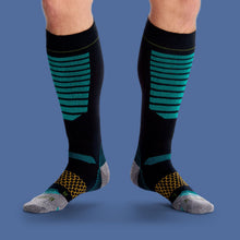 Load image into Gallery viewer, Men's Lightweight Performance Ski &amp; Snowboard Sock 4-Pack

