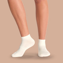 Load image into Gallery viewer, Women's Lightweight Ankle Sock 8-Pack
