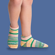 Load image into Gallery viewer, Youth Brush Stripe Ankle Sock 8-Pack
