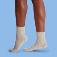 Load image into Gallery viewer, Women's Lightweight Ribbed Quarter Sock 4-Pack
