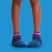 Load image into Gallery viewer, Youth Sesame Street Fuzzy Sock 8-Pack
