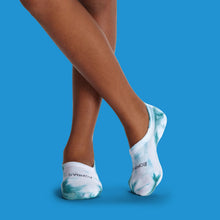 Load image into Gallery viewer, Youth Lightweight No Show Sock 4-Pack
