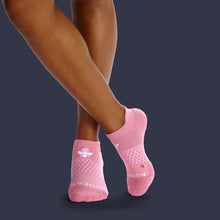 Load image into Gallery viewer, Women's All-Purpose Performance Ankle Sock 6-Pack
