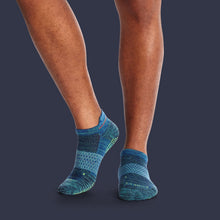 Load image into Gallery viewer, Men's Performance Gripper Ankle Sock 6-Pack
