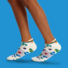 Load image into Gallery viewer, Youth Pride Ankle &amp; Quarter Sock 4-Pack
