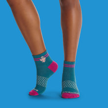 Load image into Gallery viewer, Women's Originals Quarter Sock 4-Pack
