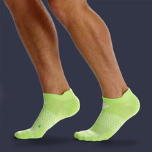 Load image into Gallery viewer, Men's All-Purpose Performance Ankle Socks
