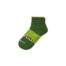 Load image into Gallery viewer, Sesame Street Fuzzy Oscar the Grouch Socks
