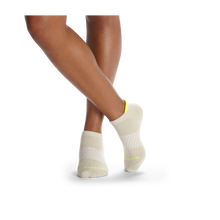 Load image into Gallery viewer, Women's Solid Neon Tipping Ankle Socks
