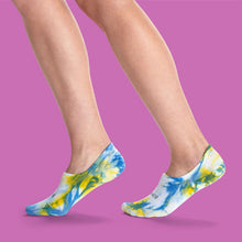 Load image into Gallery viewer, Women's Lightweight Tie Dye No Show Socks
