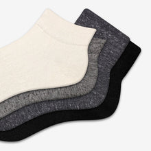 Load image into Gallery viewer, Women's Lightweight Ankle &amp; Quarter Sock 8-Pack
