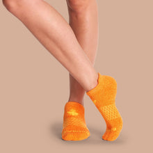 Load image into Gallery viewer, Women's Marl Ankle Socks
