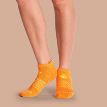 Load image into Gallery viewer, Women's Marl Ankle Socks
