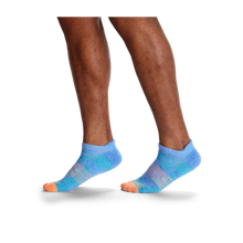 Load image into Gallery viewer, Men's Spring Fling Ankle Socks
