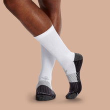Load image into Gallery viewer, Men's Performance Golf Calf Sock 3-Pack
