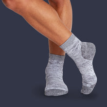 Load image into Gallery viewer, Men's Hiking Quarter Socks
