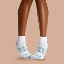 Load image into Gallery viewer, Women's Performance Golf Quarter Sock 3-Pack
